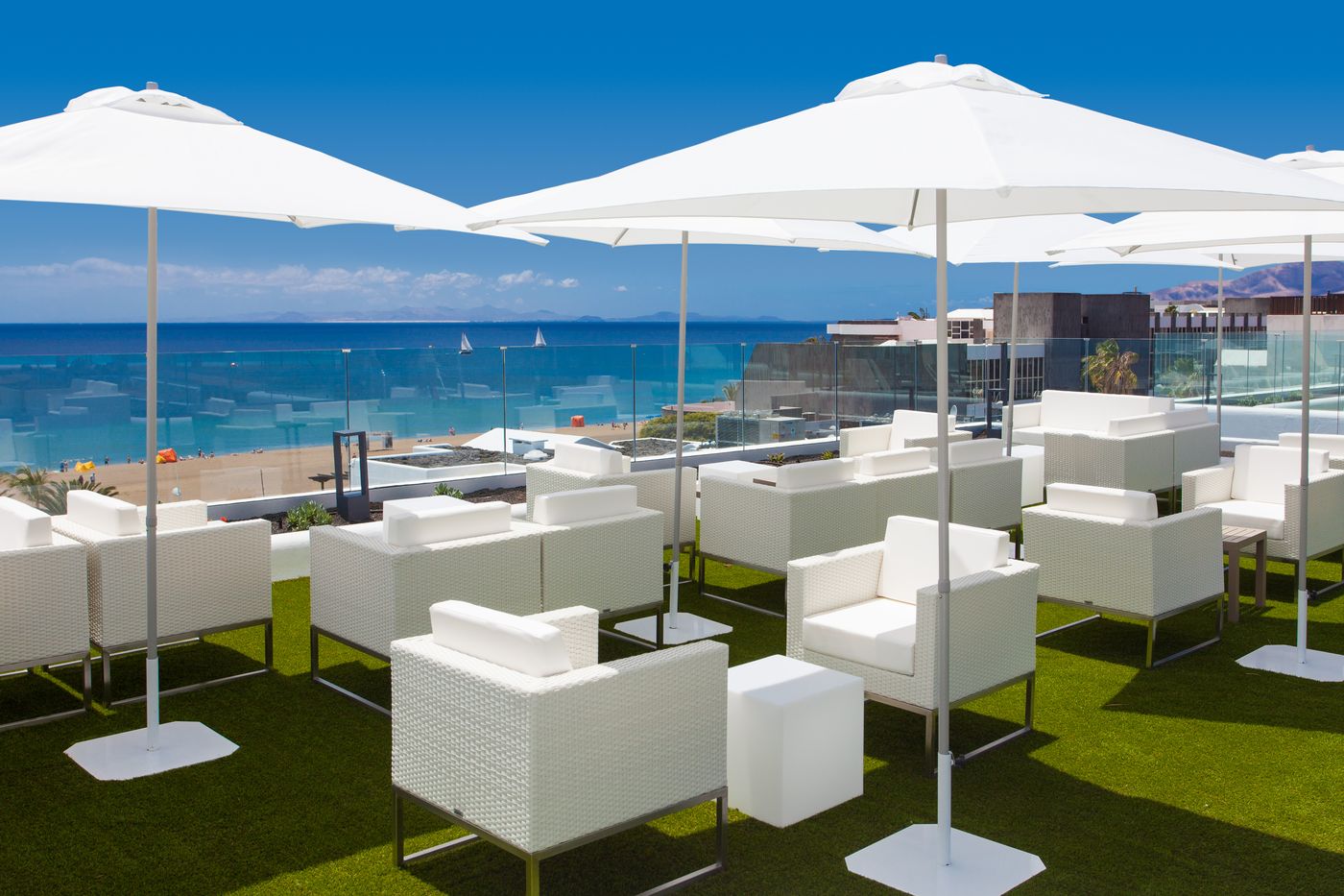 Bahia Kontiki Beach Aparthotel