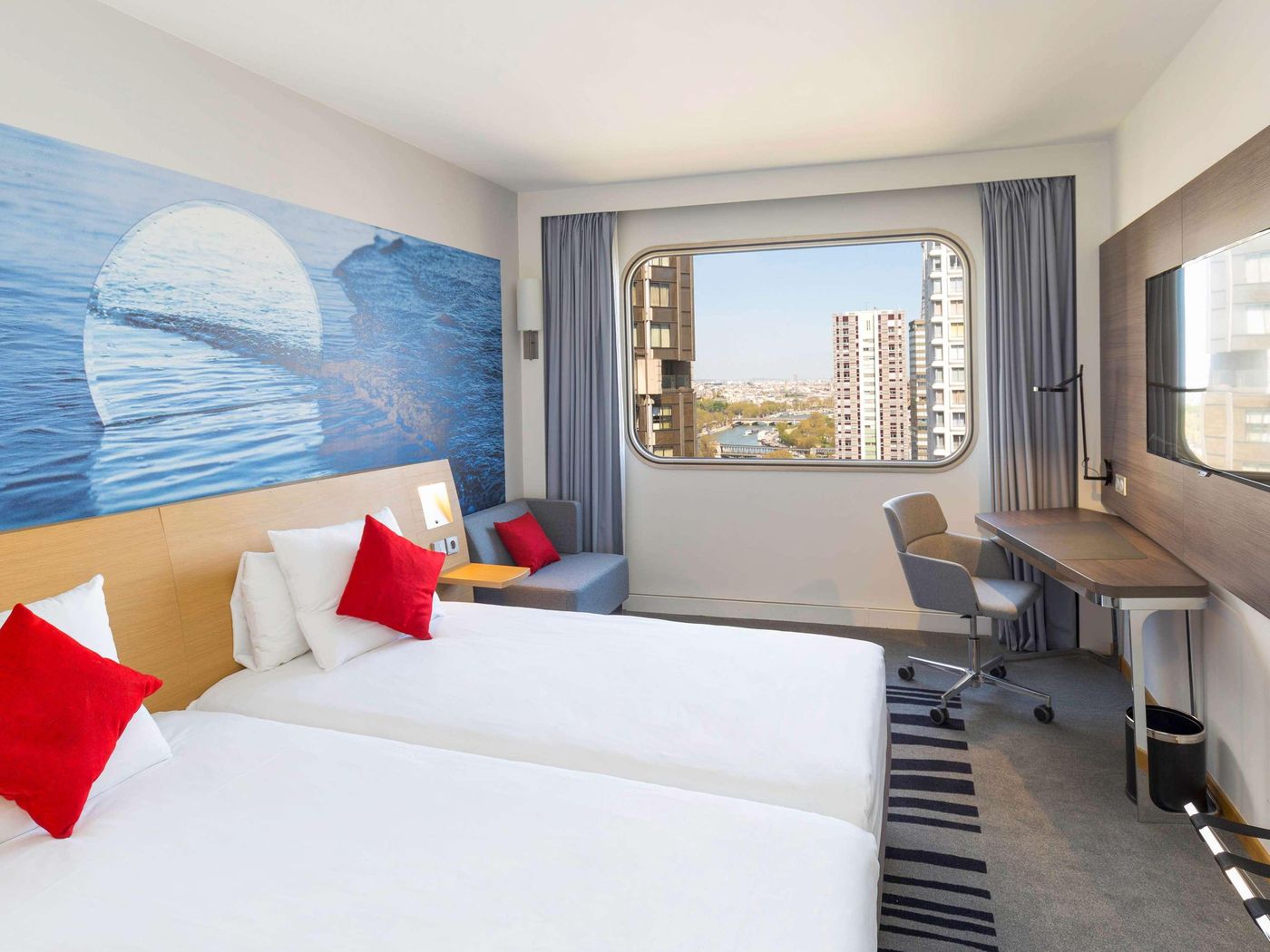 Novotel-Paris-Tour-Eiffel-Room-44