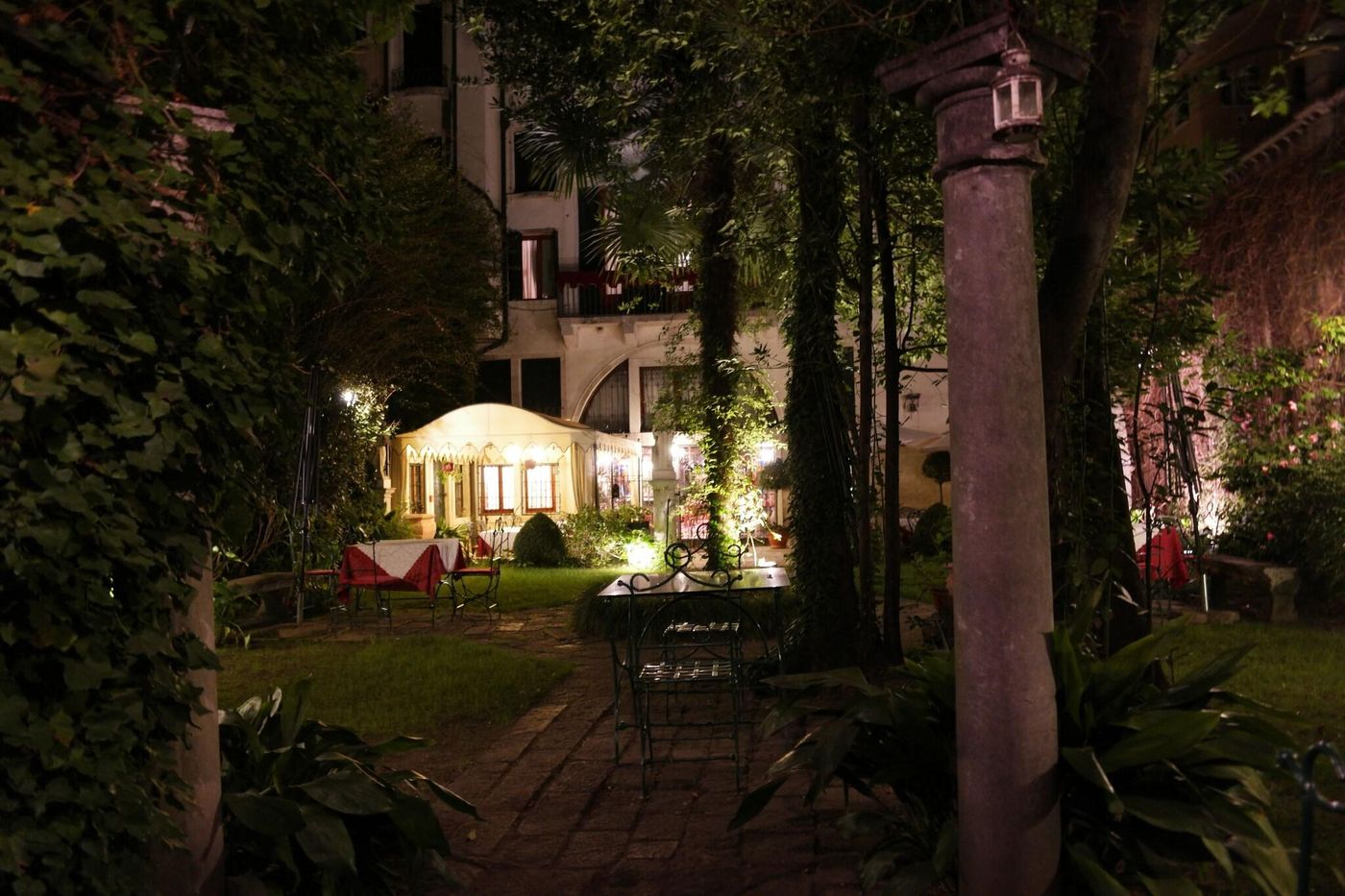 Palazzo-Abadessa-General-view-35