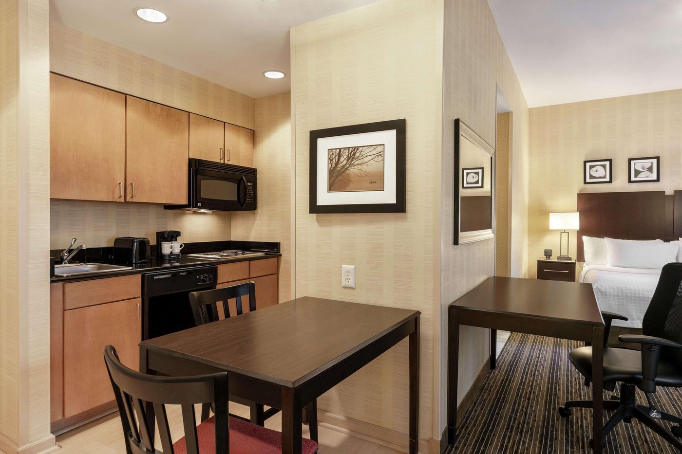 Homewood Suites by Hilton Newtown, PA-United States-NEWTOWN-Room-10
