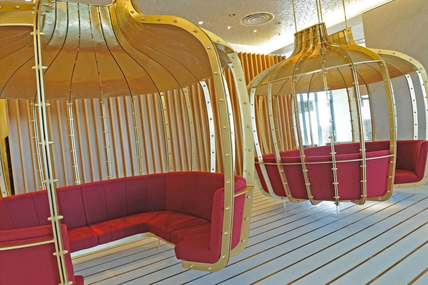 Crowne-Plaza-Hotel-Abu-Dhabi-Yas-Island-Lobby-5