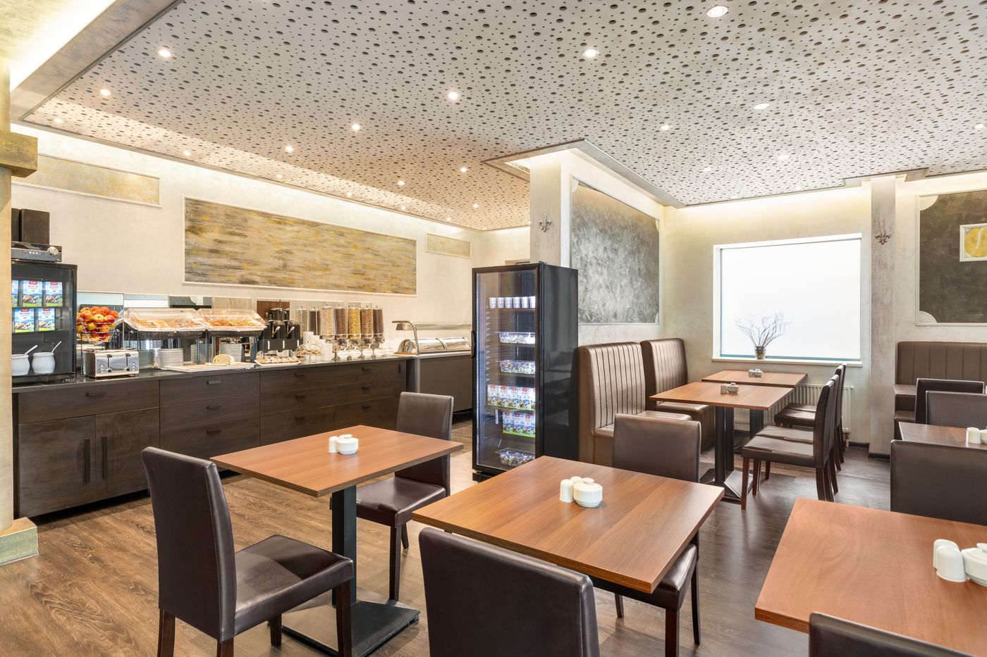 Amedia-Praha-Express-Restaurant-12