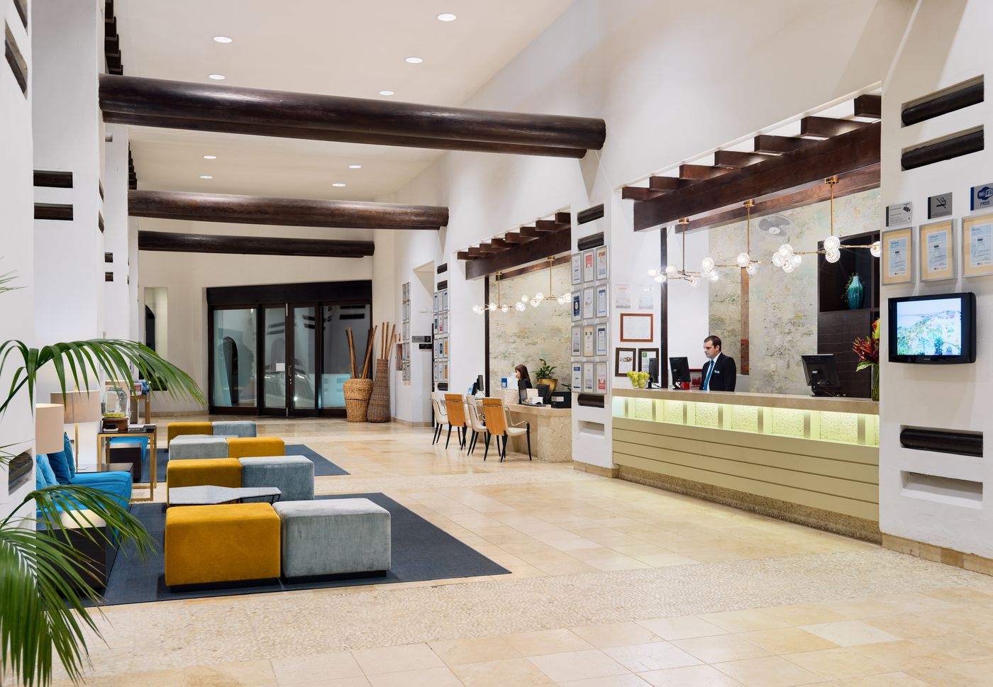 H10-Estepona-Palace-Lobby-50