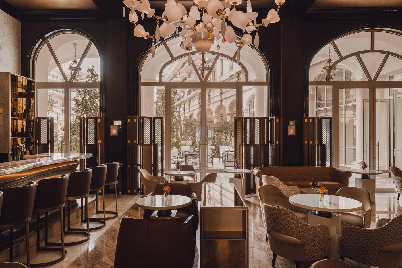 Regent-Carlton-Cannes-Bar-49