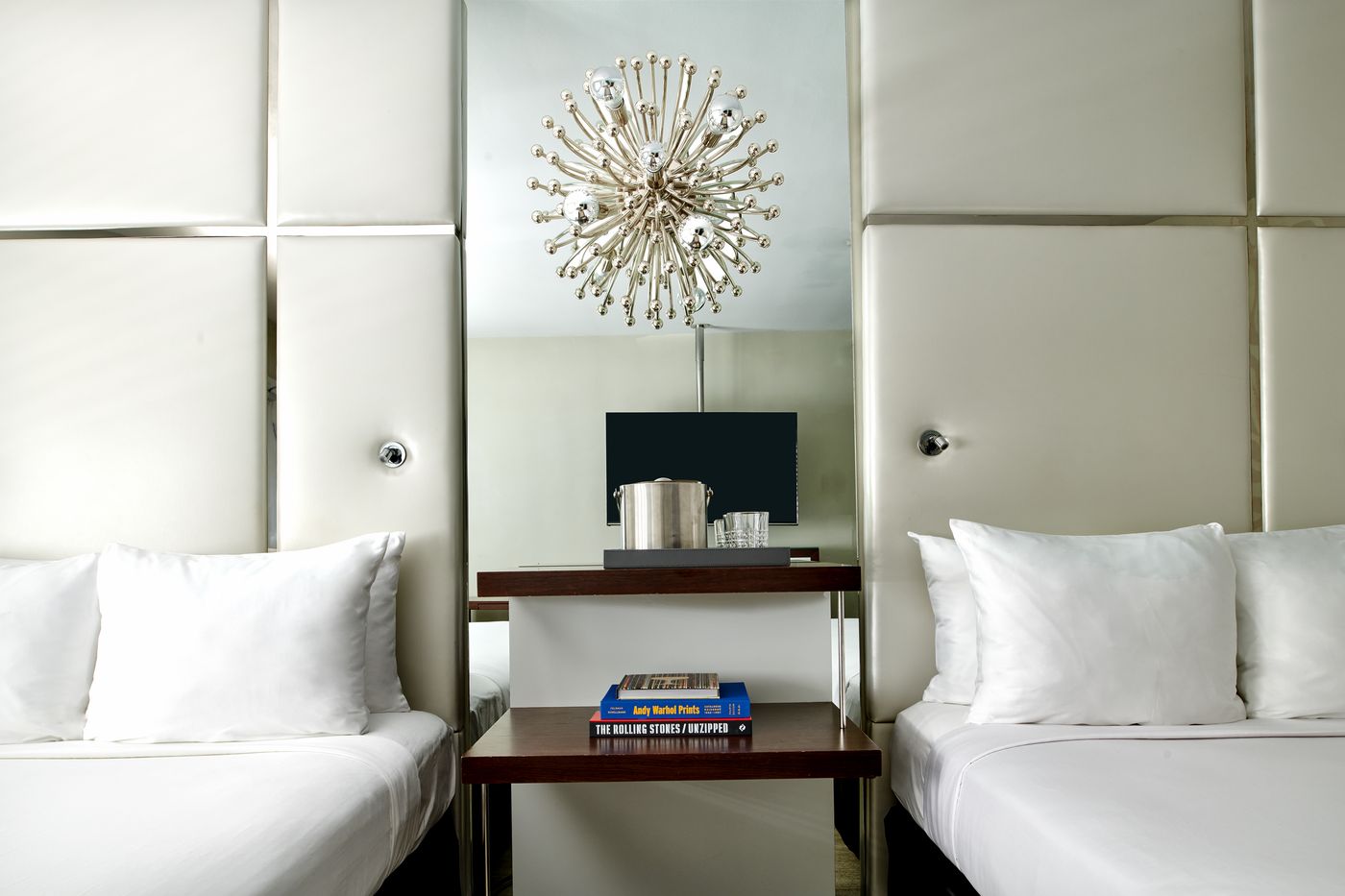 Grafton-On-Sunset-Room-25