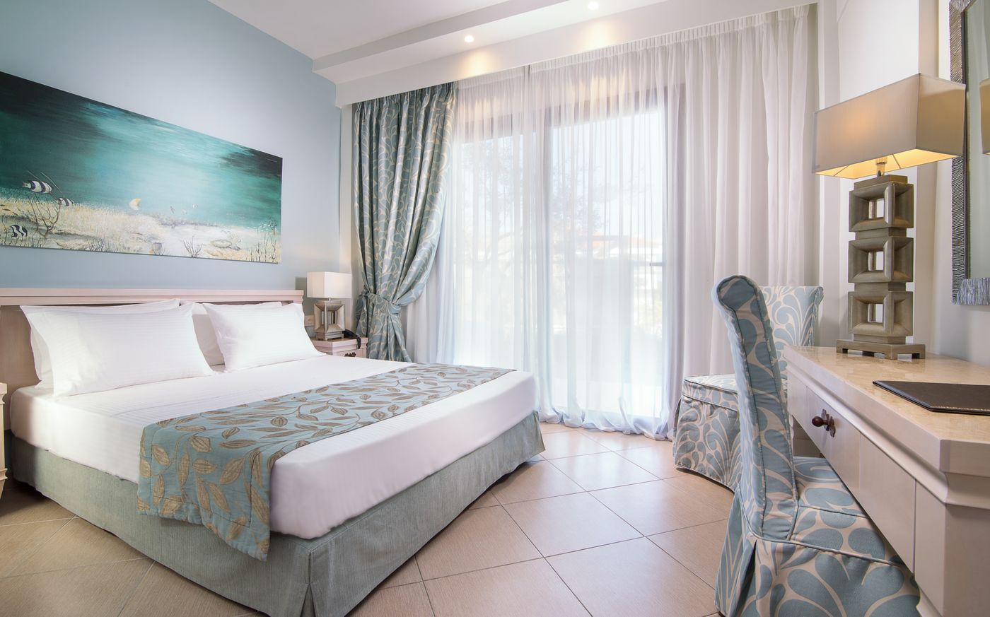 Flegra-Palace-Room-31