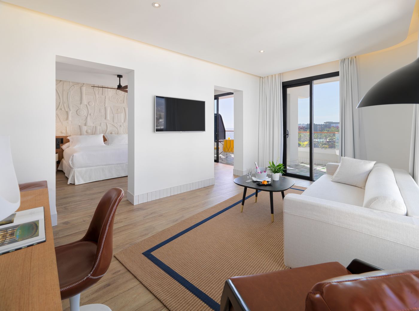 H10-Atlantic-Sunset-Horizons-Collection-Room-33