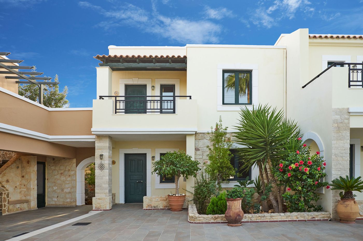 Dionysos Studios & Apartments (9)