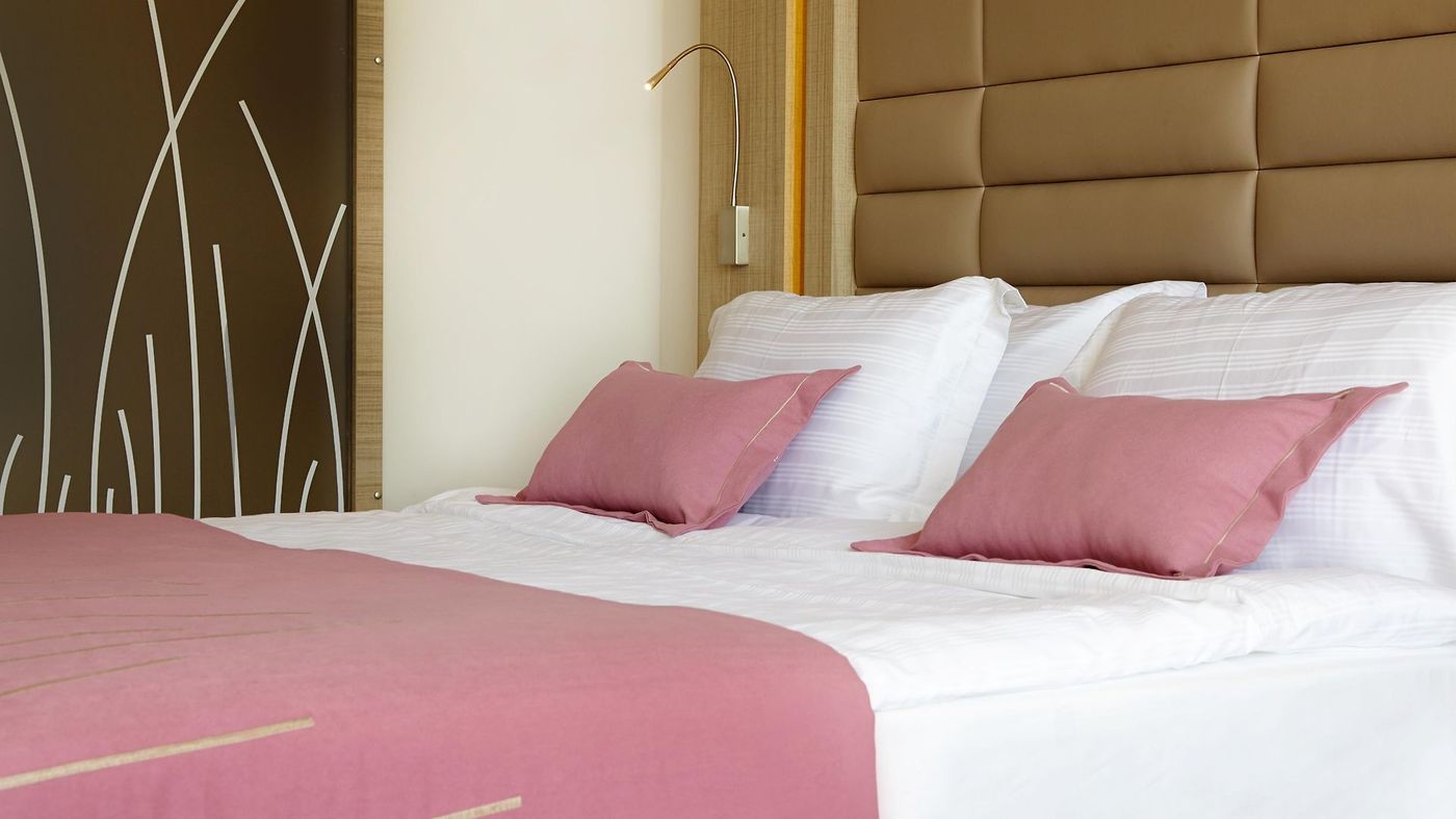 Orka-Lotus-Beach-Room-36