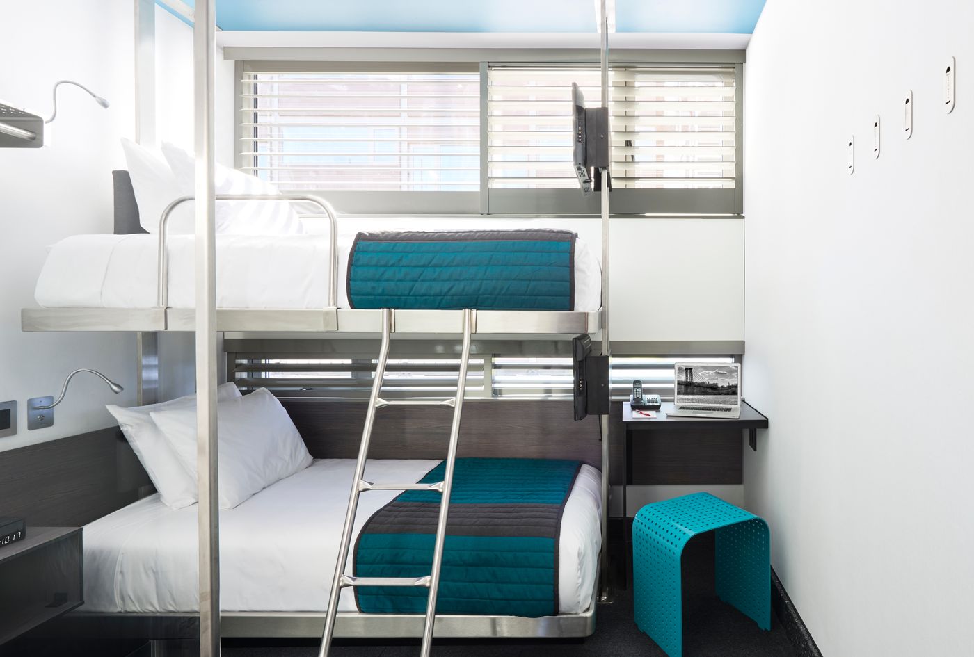 Pod-Brooklyn-Room-14