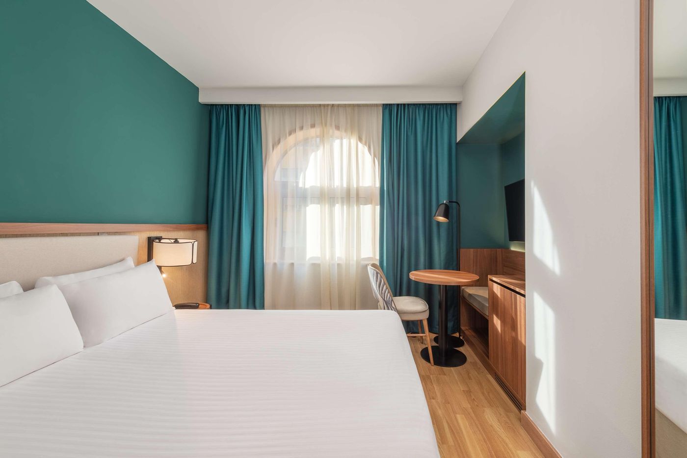 TRYP-Ciudad-de-Elche-Hotel-Room-20