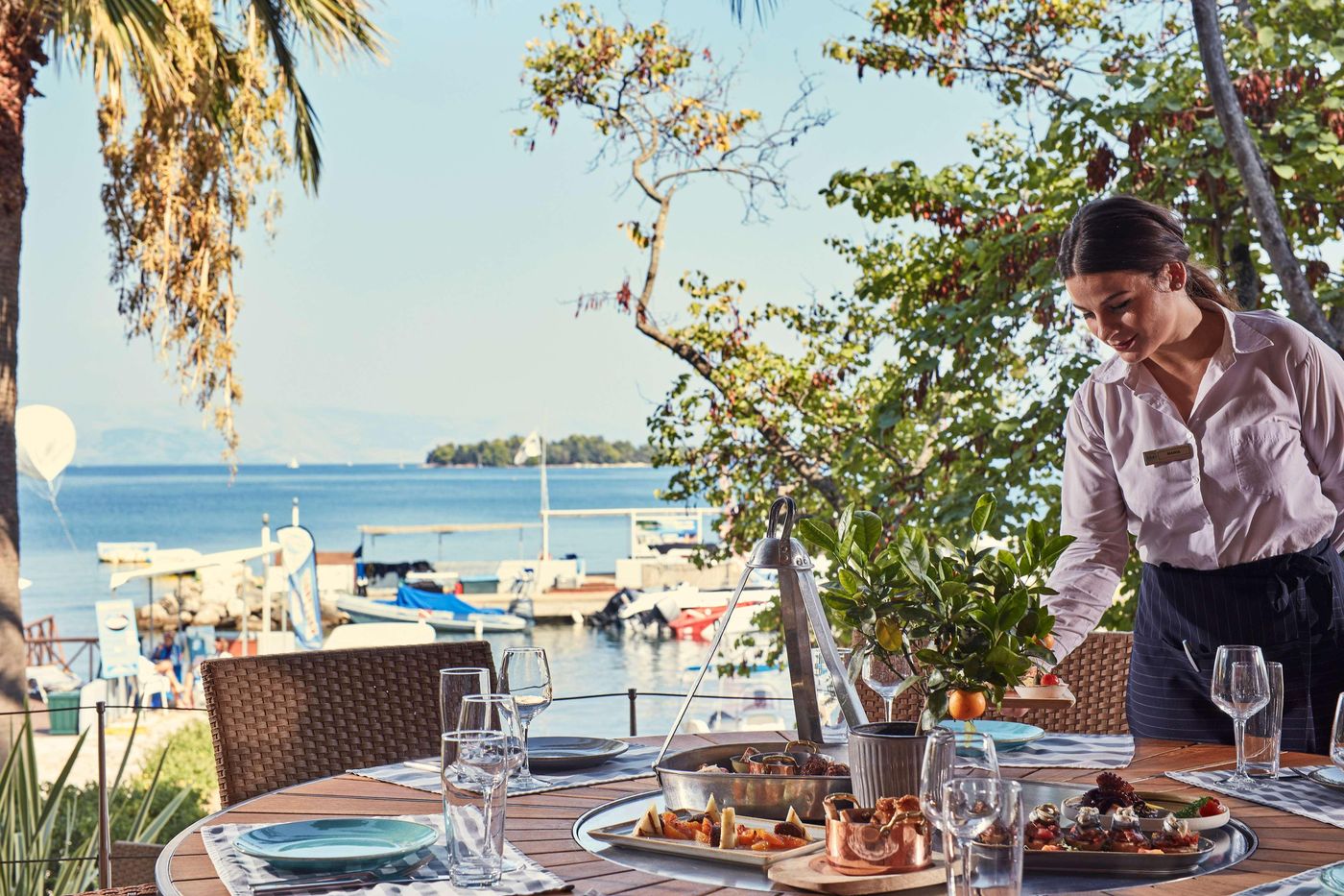 Kontokali-Bay-Restaurant-103