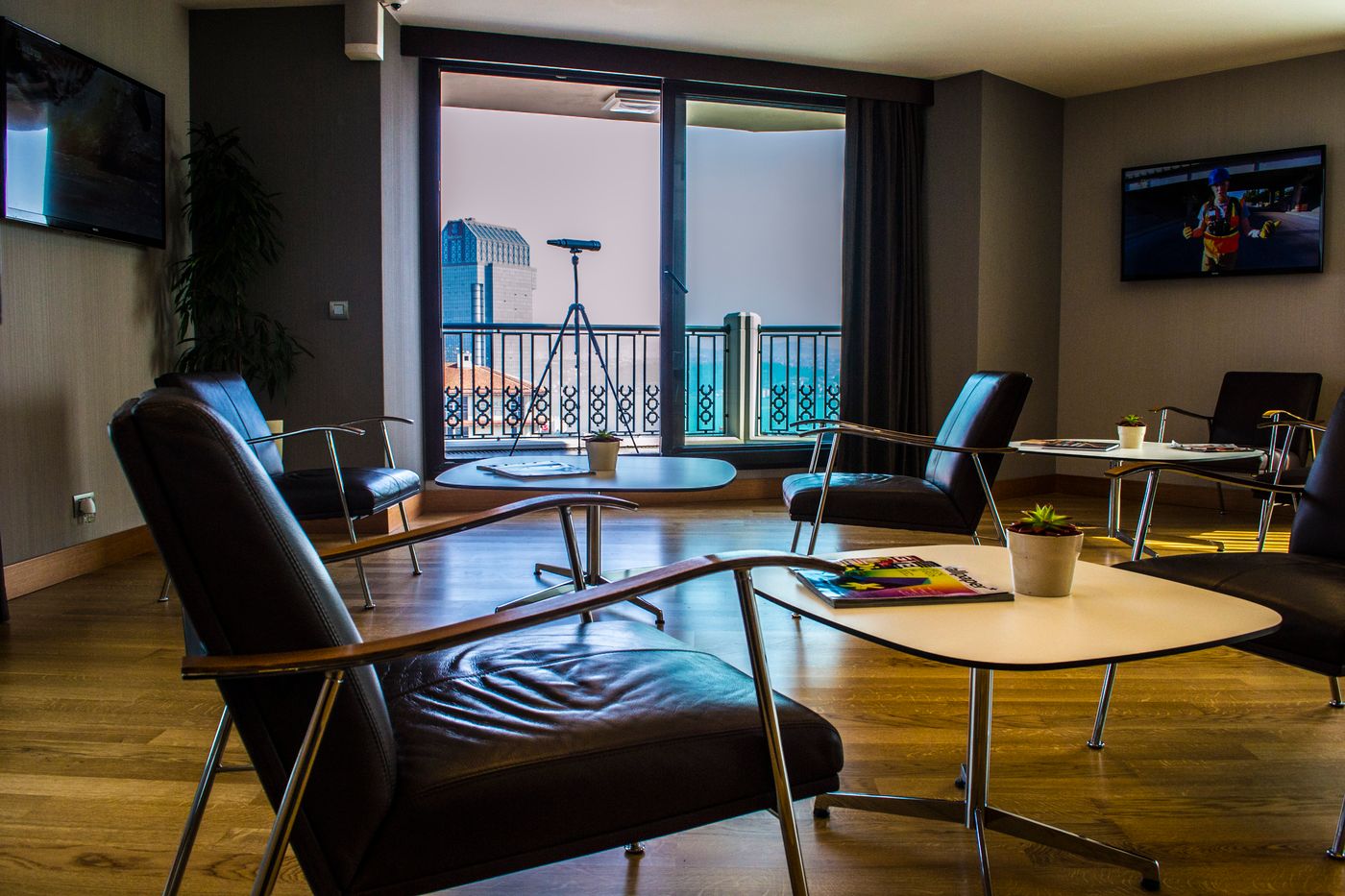 Point-Hotel-Taksim-Room-1