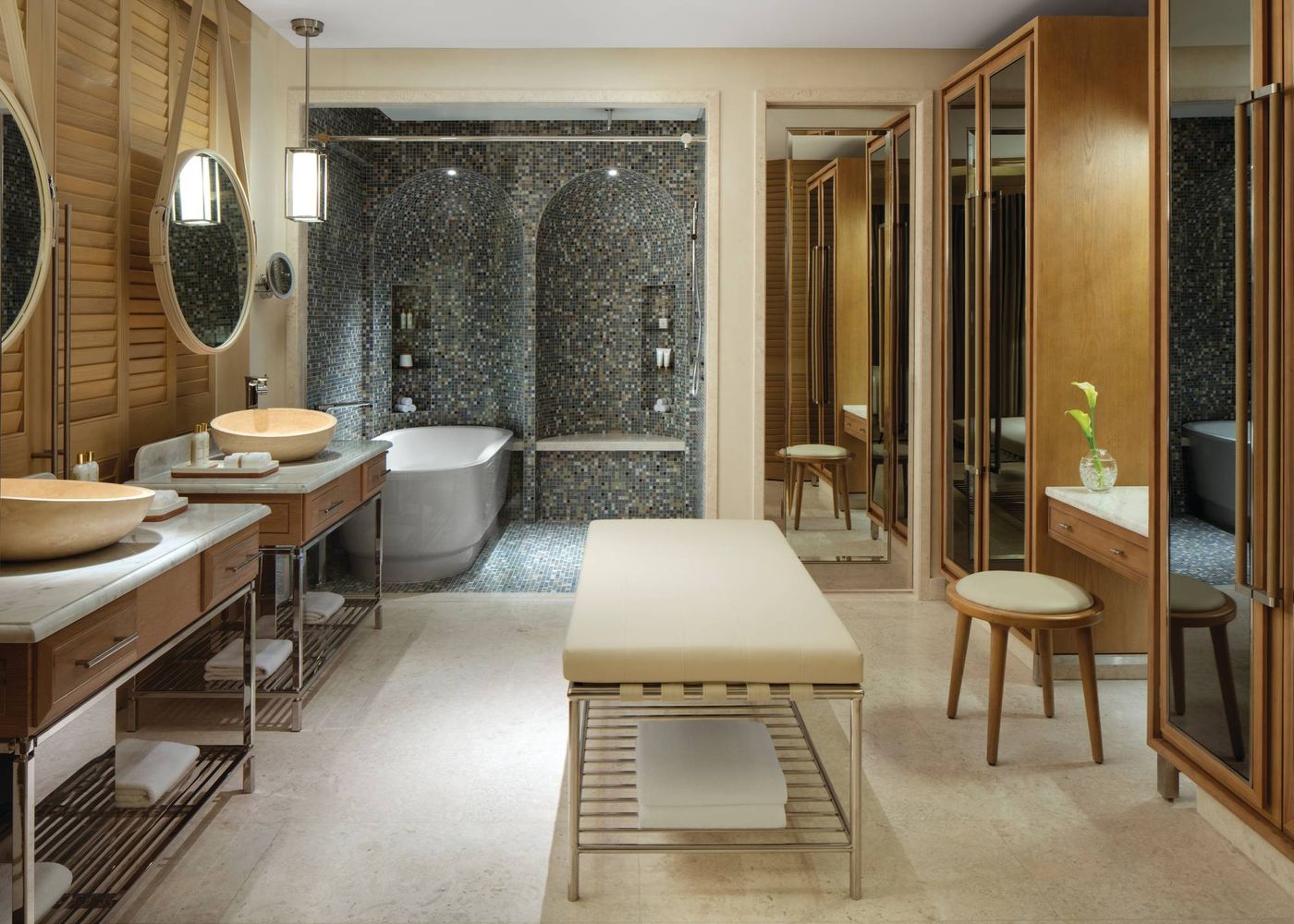 Madinat-Jumeriah---Jumeirah-Al-Naseem-Room-47