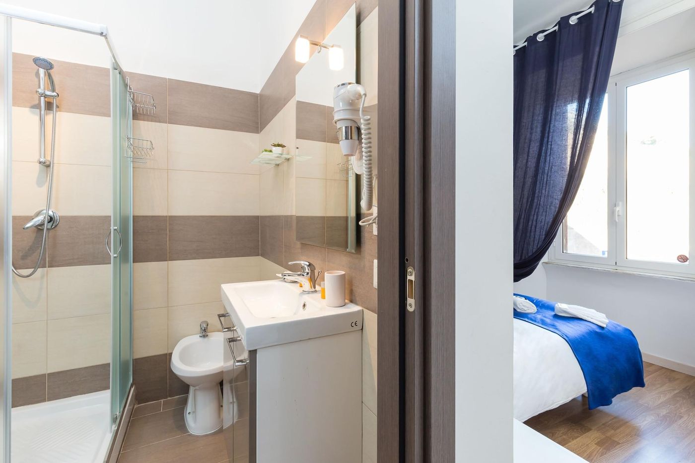 Rione-Monti-Suites-Room-33