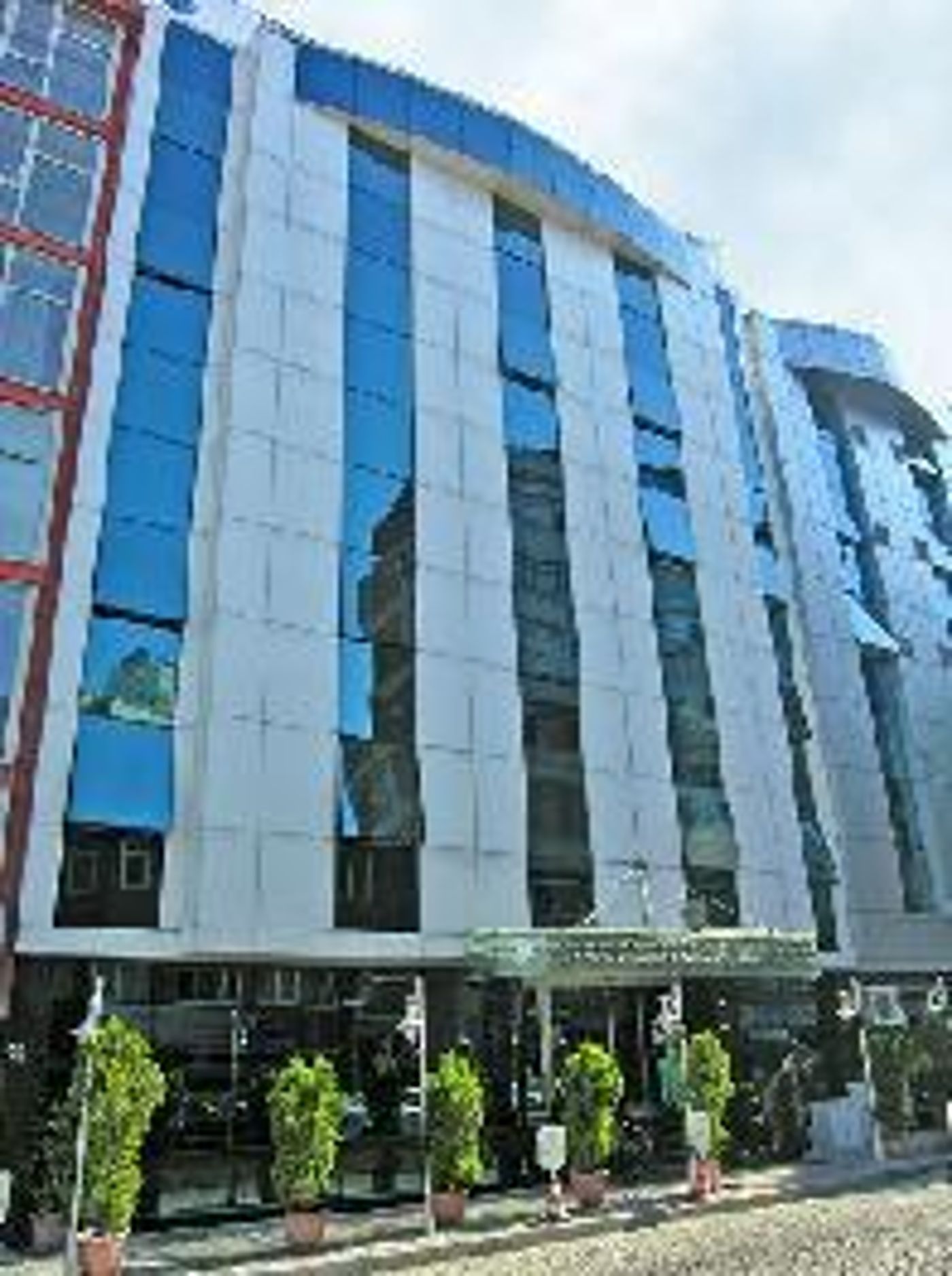 Hotel Grand Hilarium