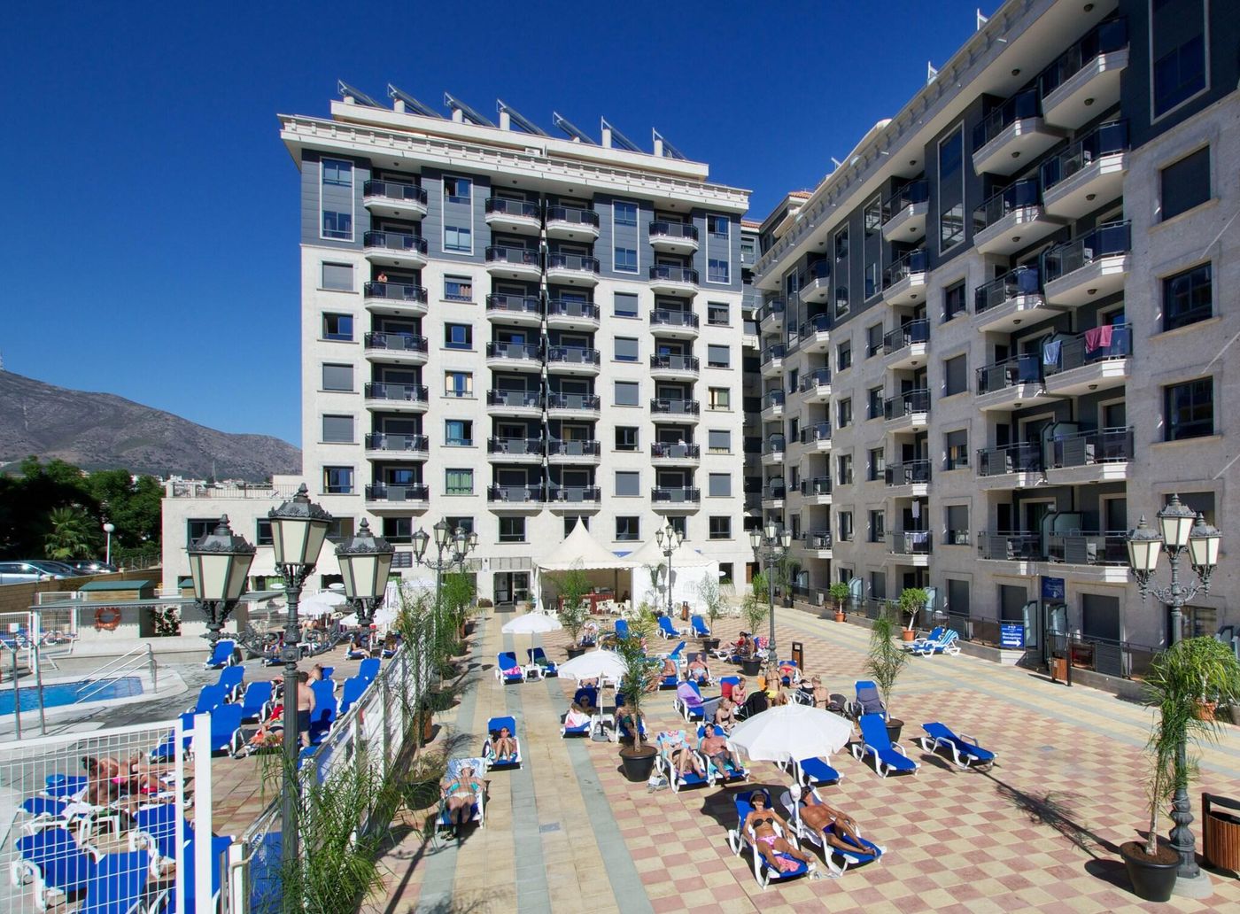 Apartamentos-Nuria-Sol-Terrace-6