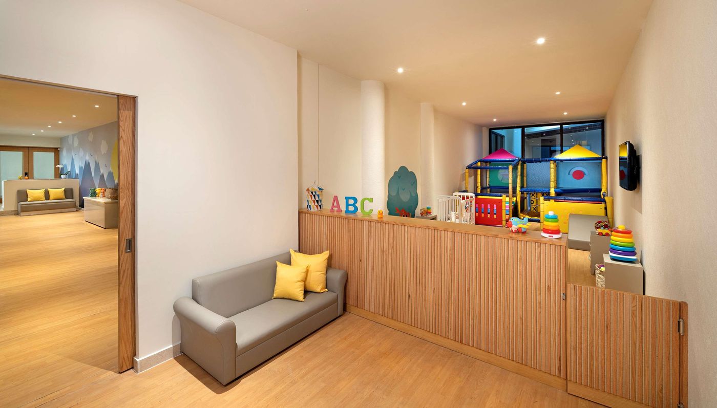 Paradisus-Cancun-All-Inclusive-Resort-Sports-and-Entertainment-76