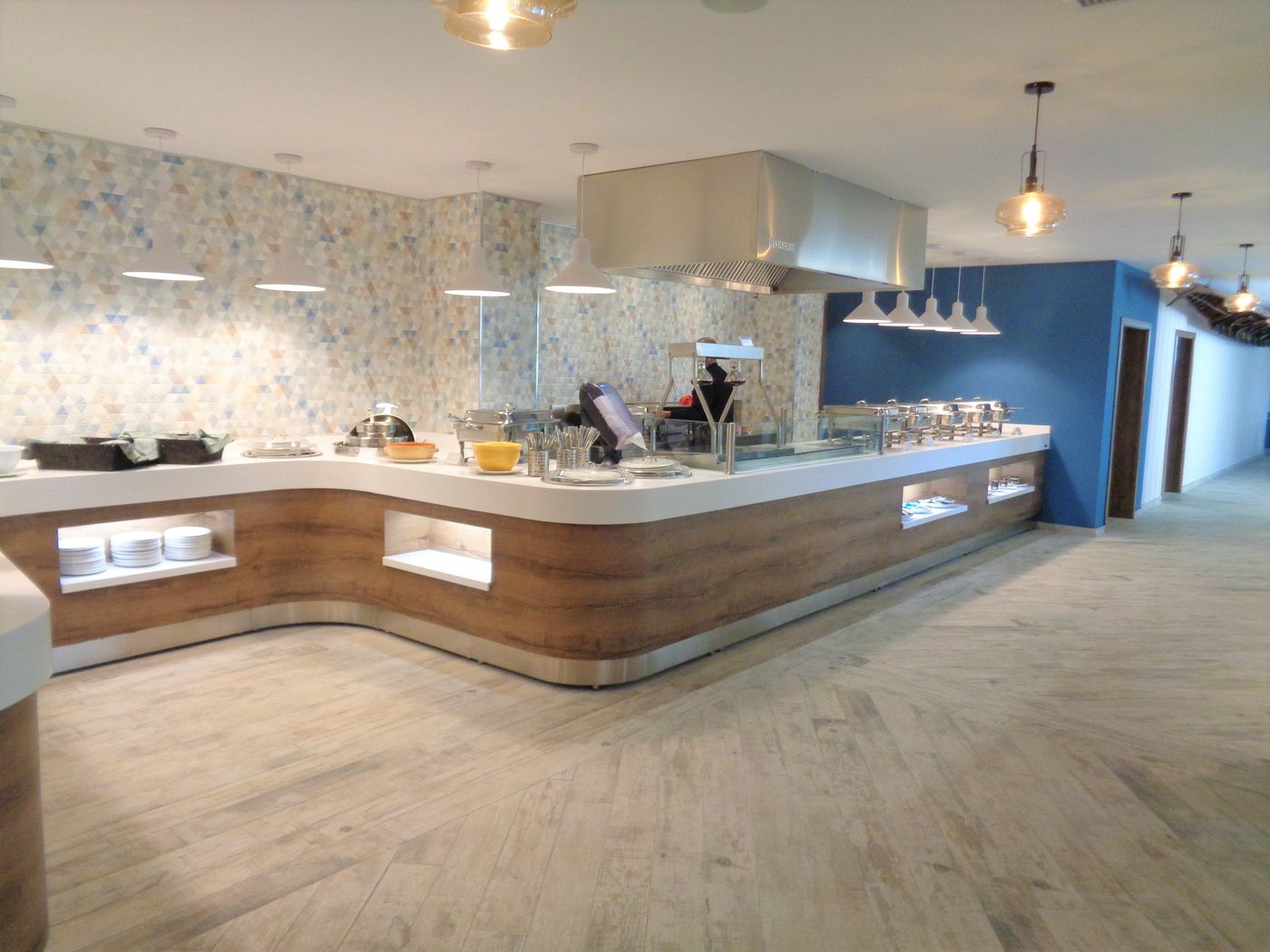 Santana-Restaurant-49