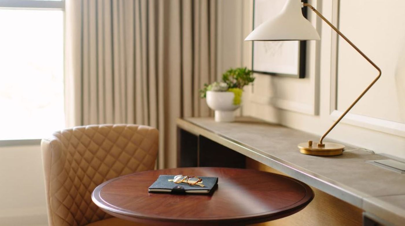 Four Seasons Hotel Austin-United States-Austin-Room-9