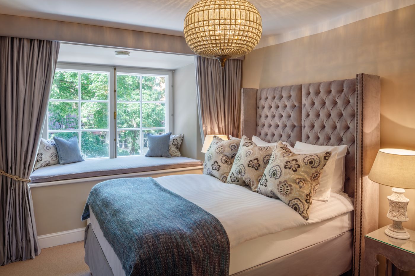 Schlossle Hotel-Estonia-Tallinn-Room-6