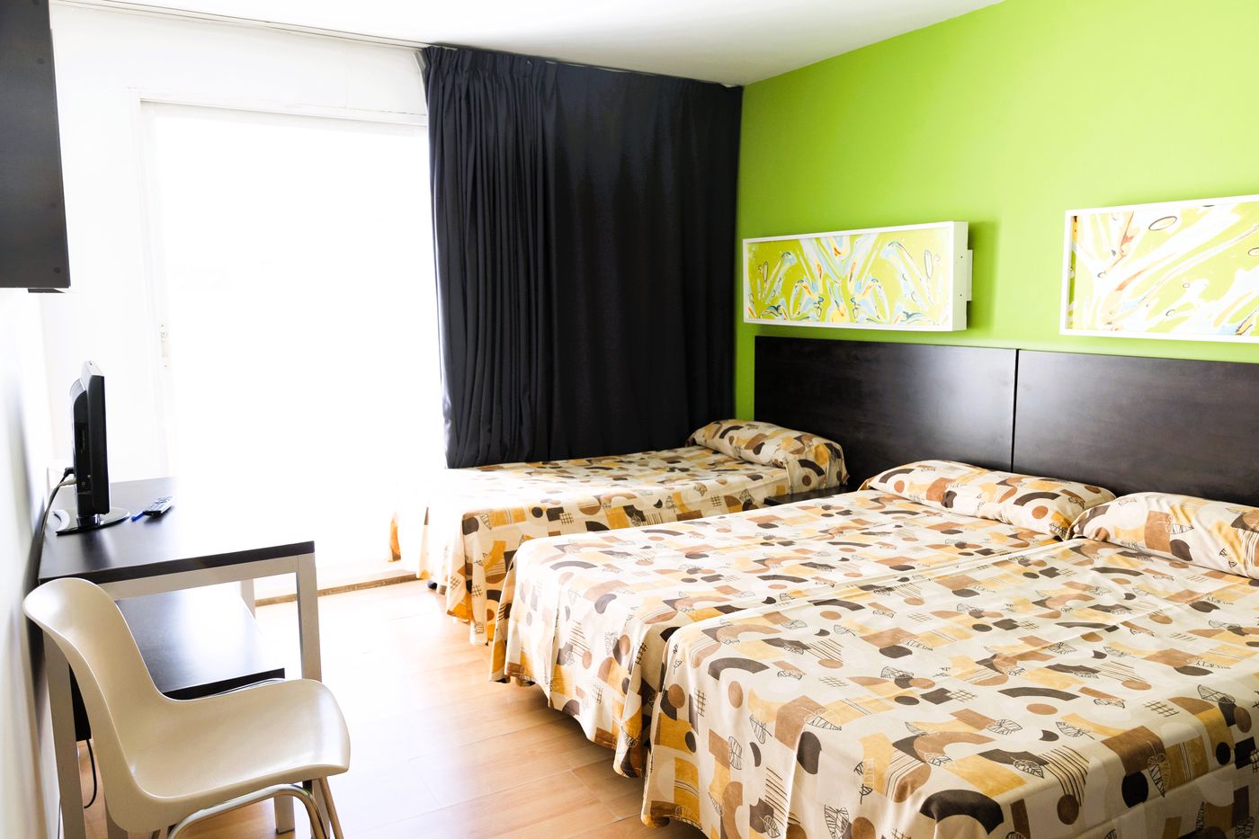 Sol-y-Sombra-Room-17