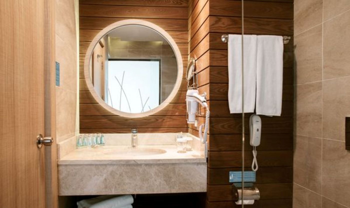 Orka-Lotus-Beach-Room-54