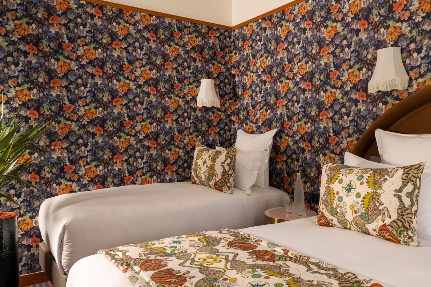 Hotel-Ginette-A--la-Folie-Room-10