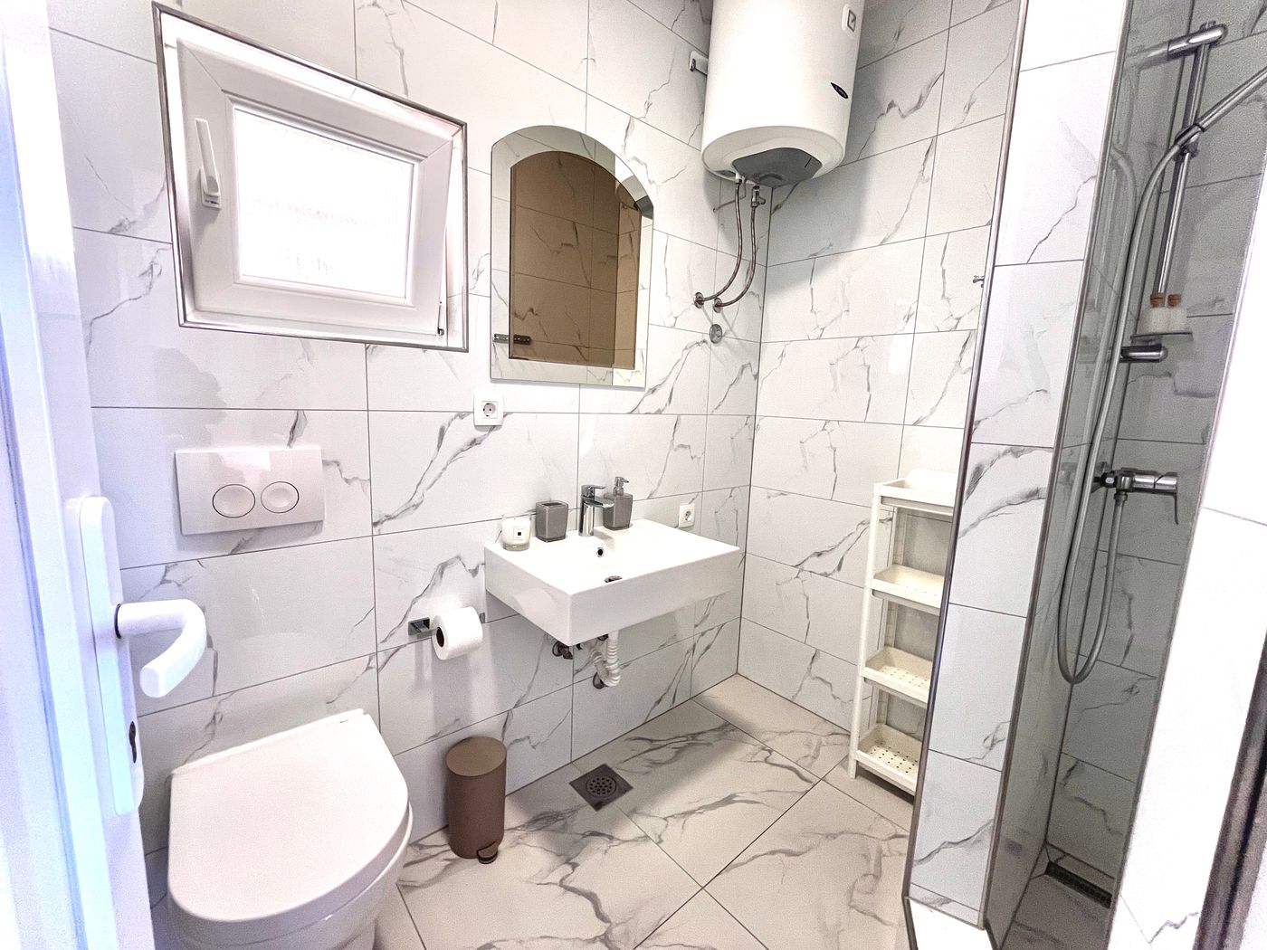 Villa-Sunset-Room-81