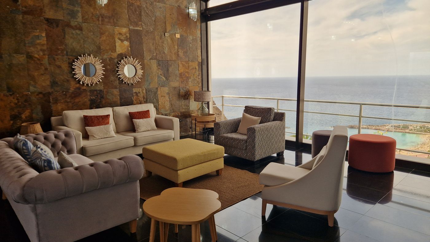 Palmera-Mar-Lobby-21