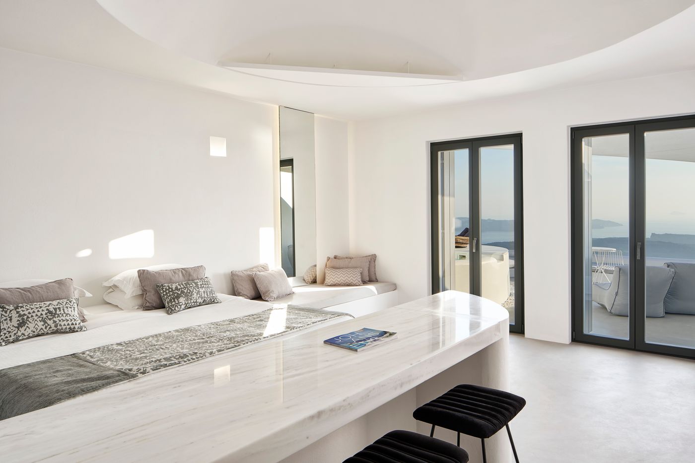 Heaven-s-Edge-Room-5