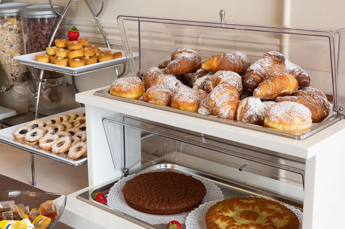 Hnn Luxury Suites - Italy - GENOA - Restaurant - 7