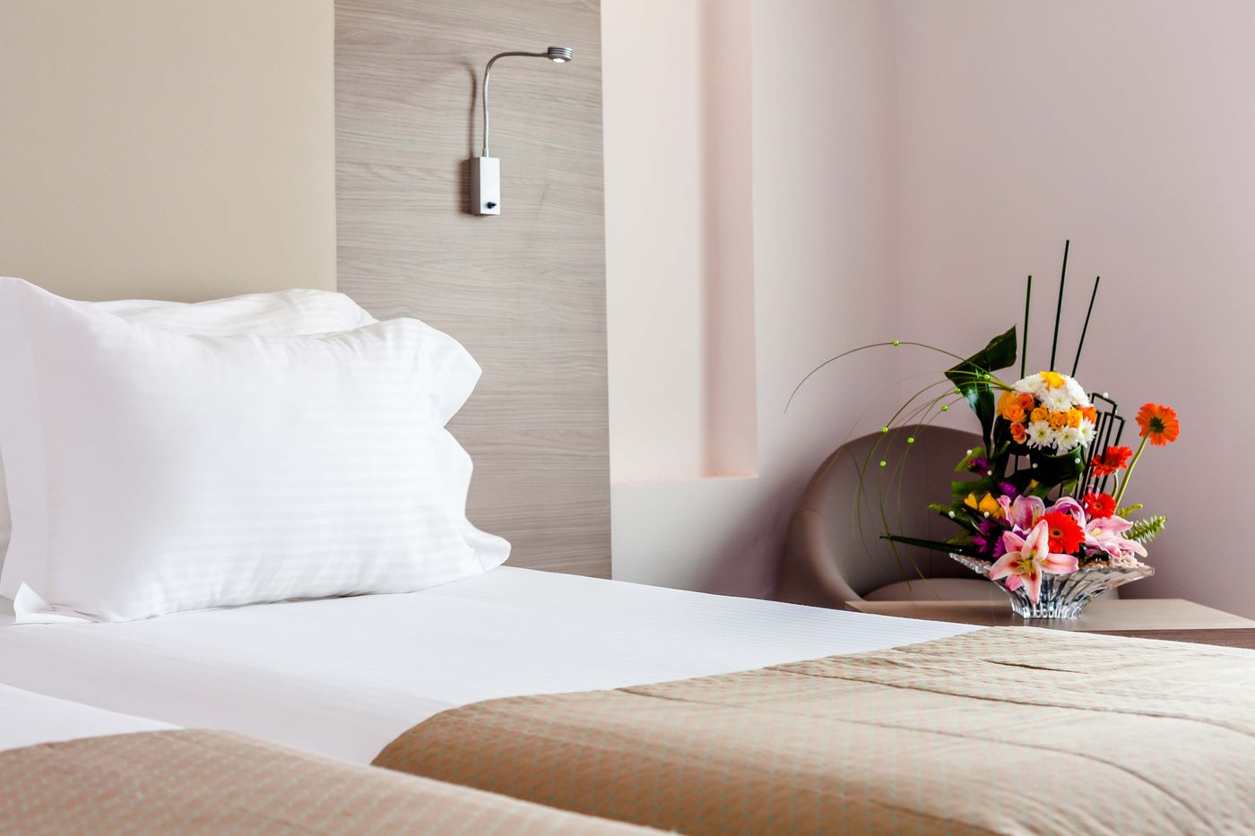 Atlas-Amadil-Beach-Aqua-Sun-Room-41