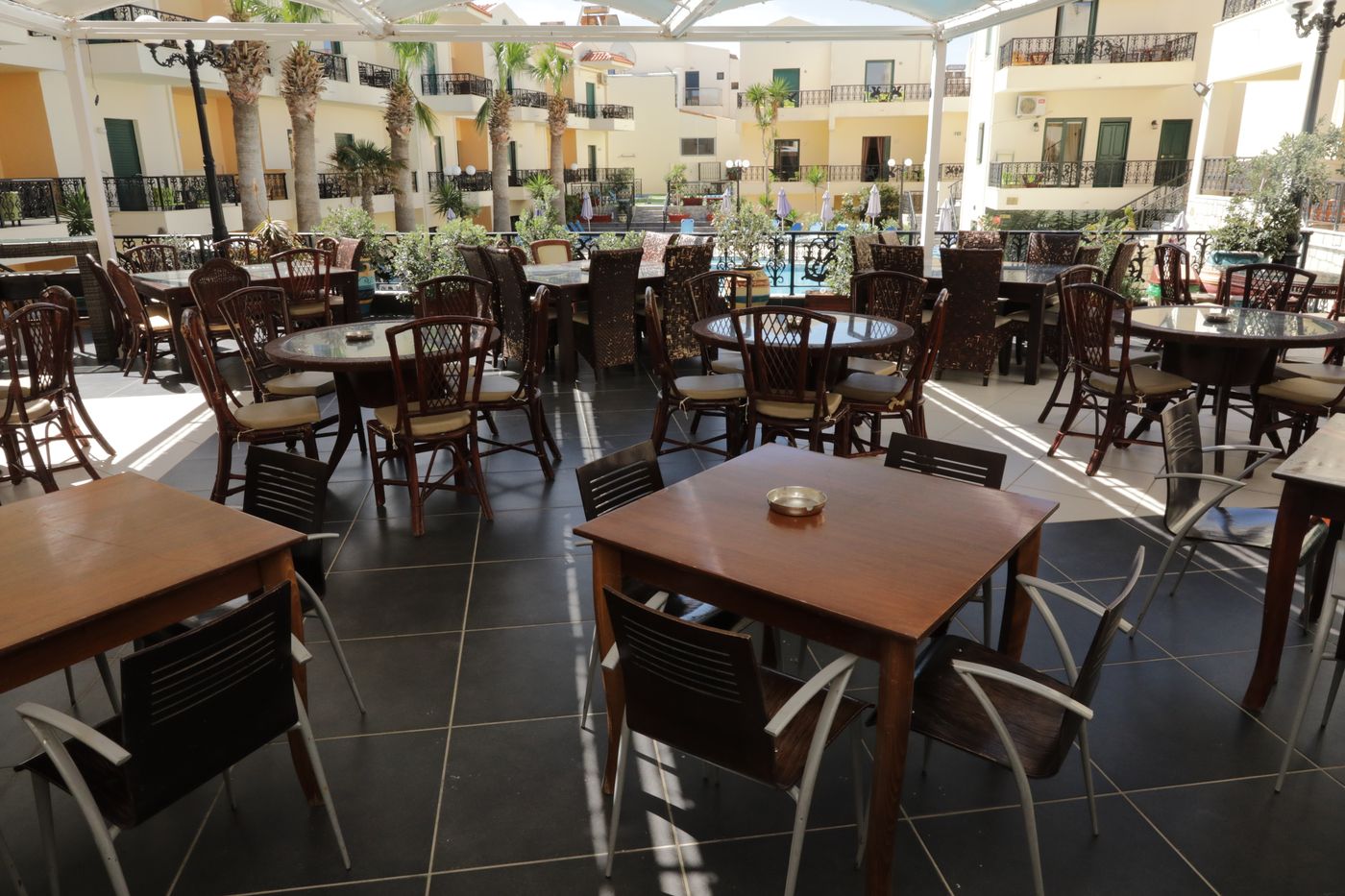 Diogenis Blue Palace