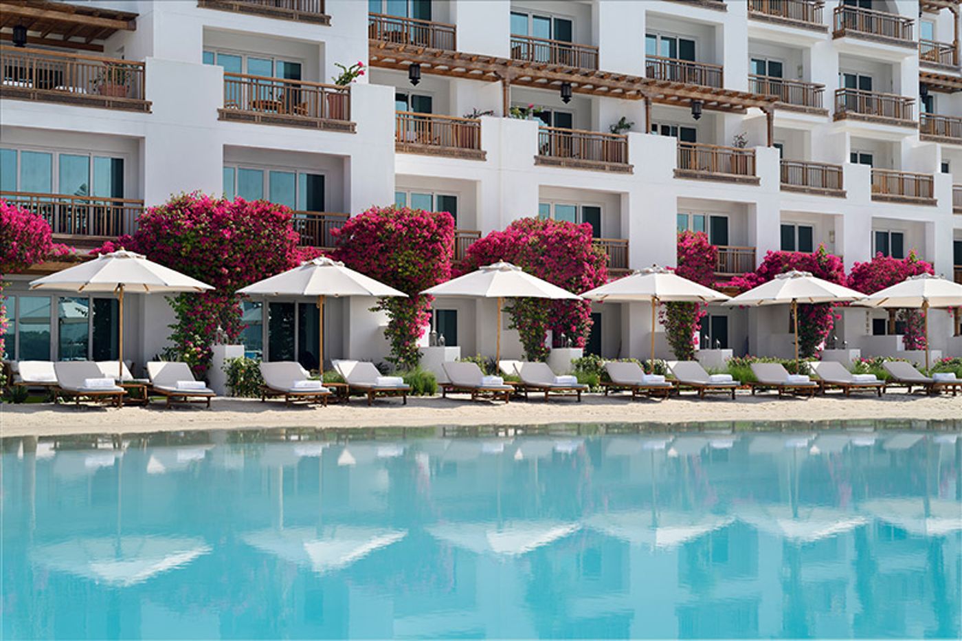 Park-Hyatt-Dubai-Beach-3