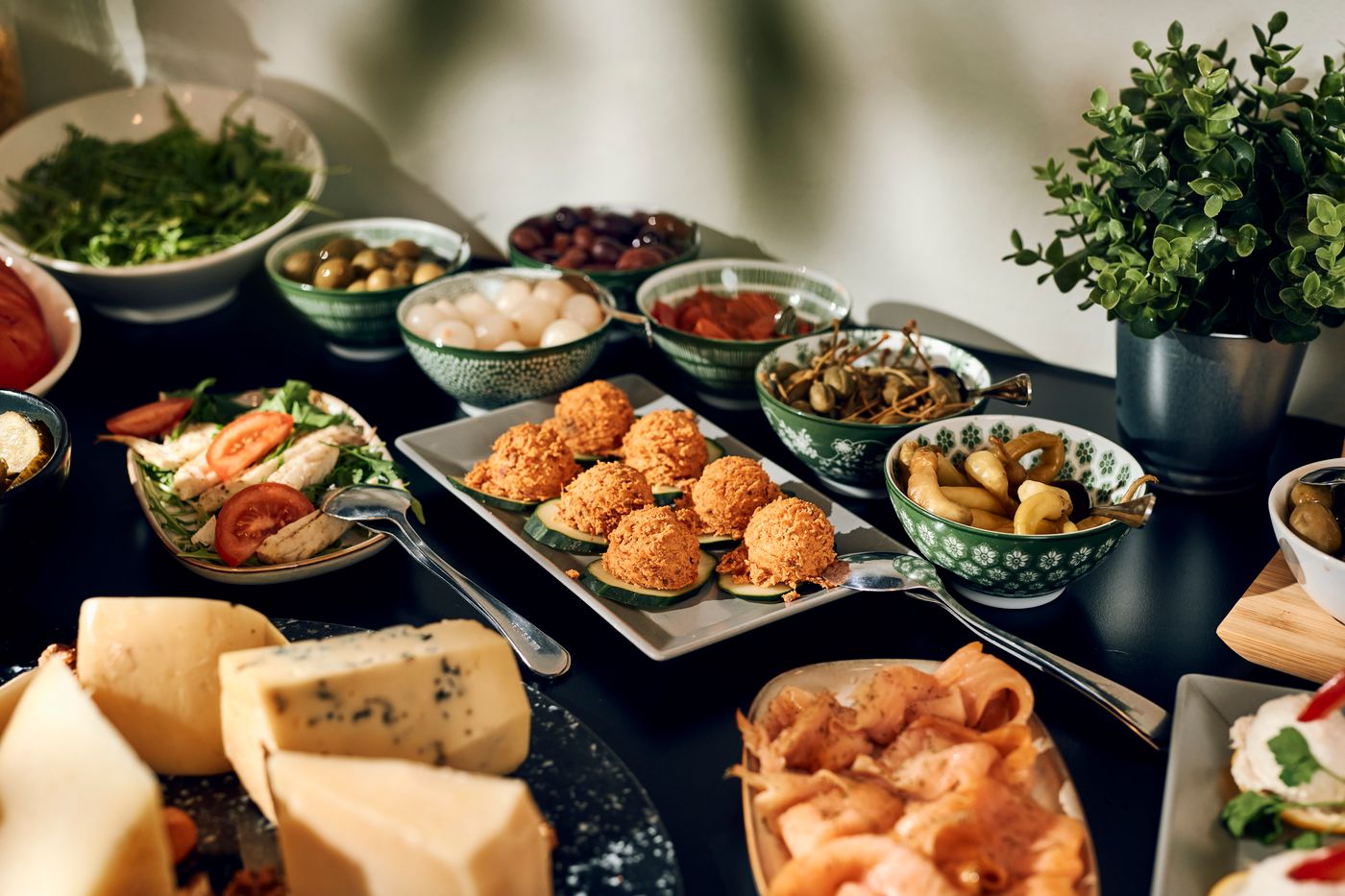 Apoksiomen-by-OHM-Group-Restaurant-33