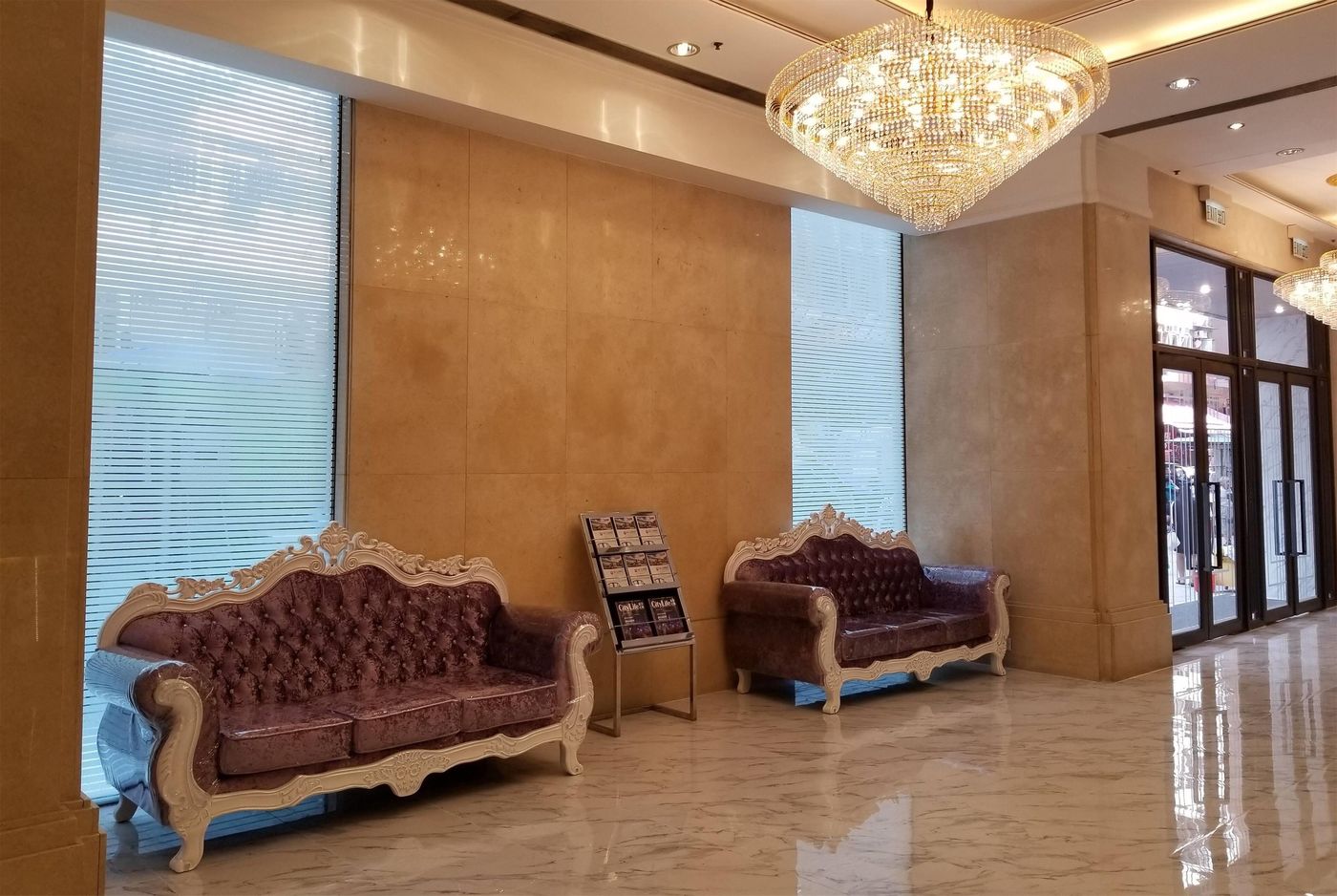 Ramada-Hong-Kong-Grand-View-Lobby-5