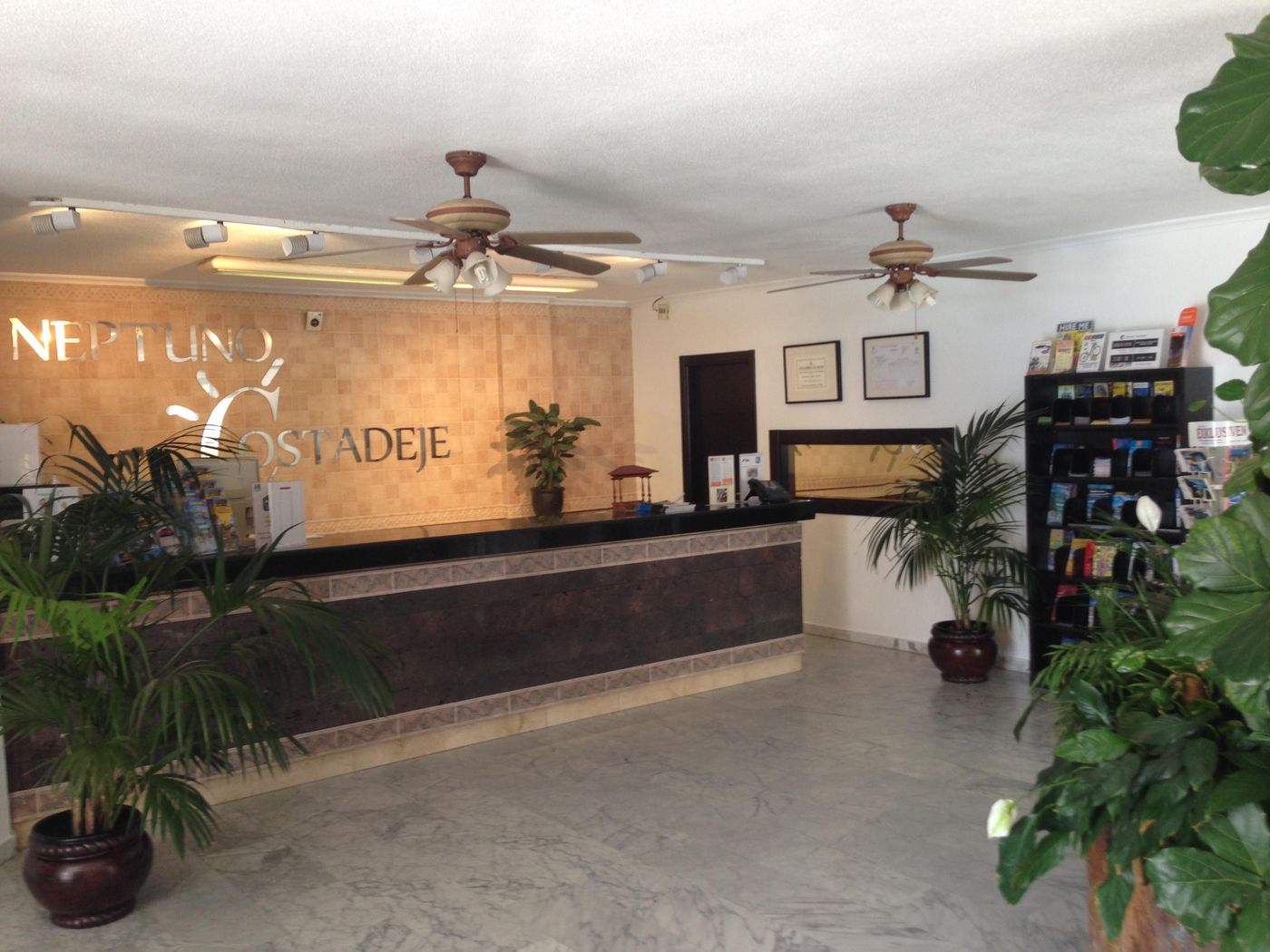 Neptuno-Costa-Adeje-Lobby-40