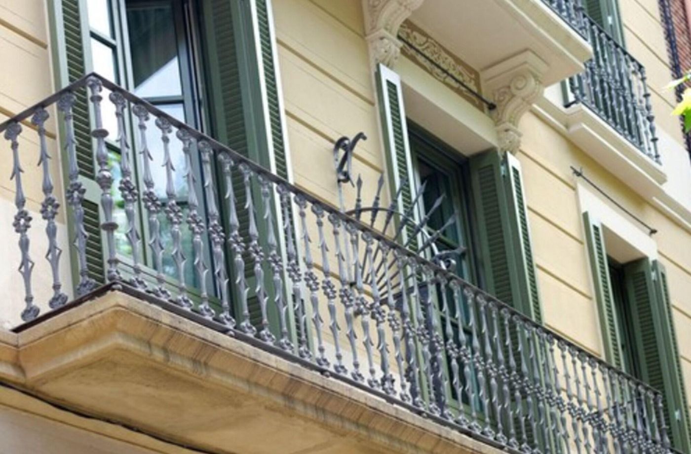 Hotel Well And Come-Spain-BARCELONA-General view-2