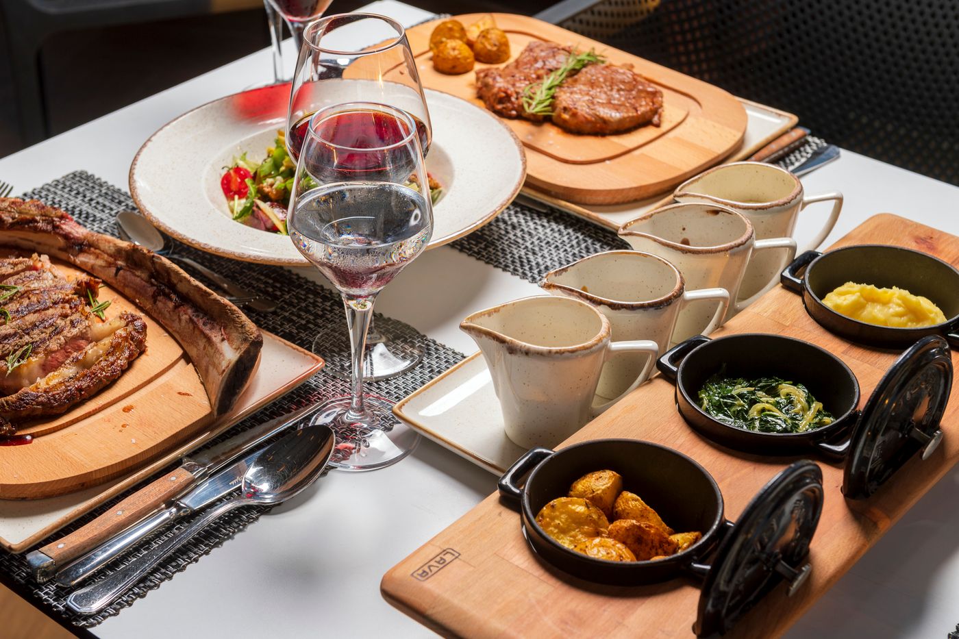 Club-Mega-Saray-Restaurant-57