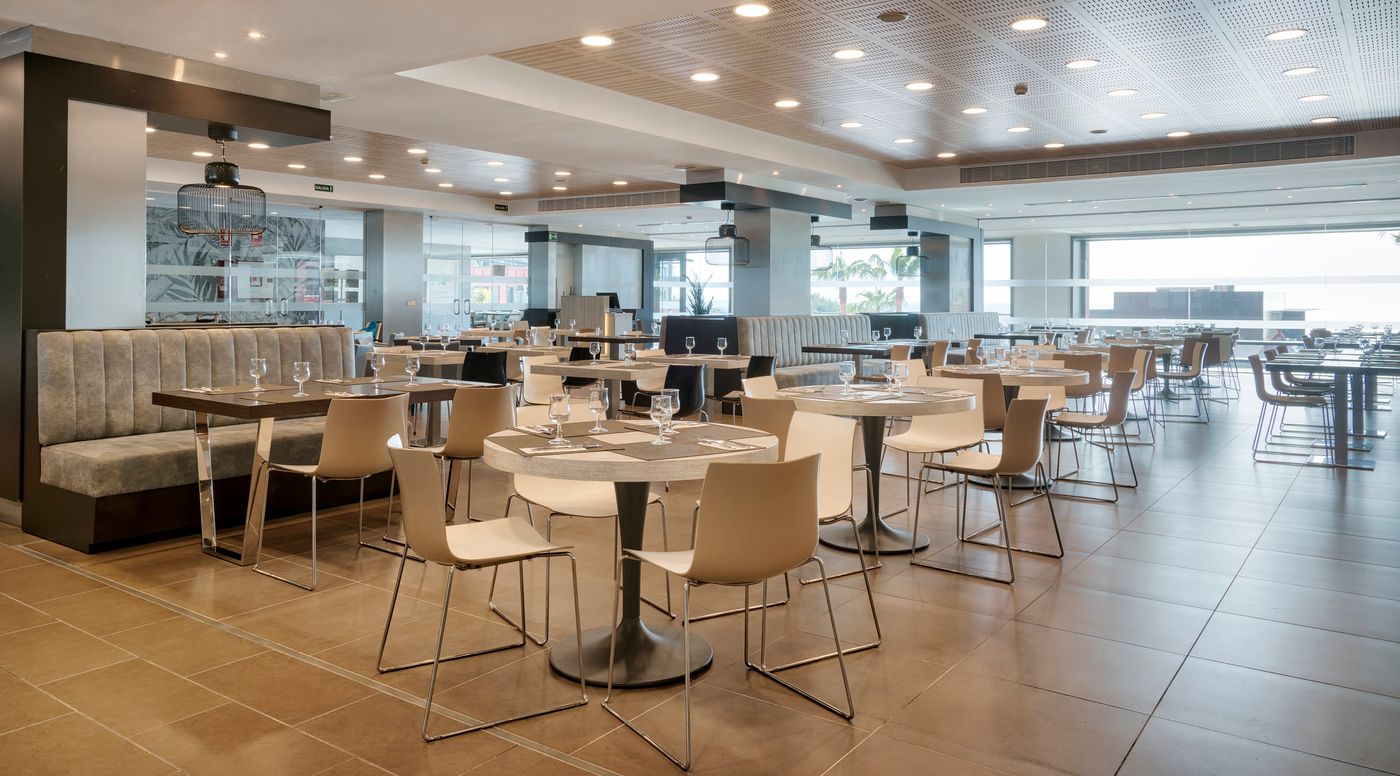 Ilunion-Calas-de-Conil-Restaurant-39