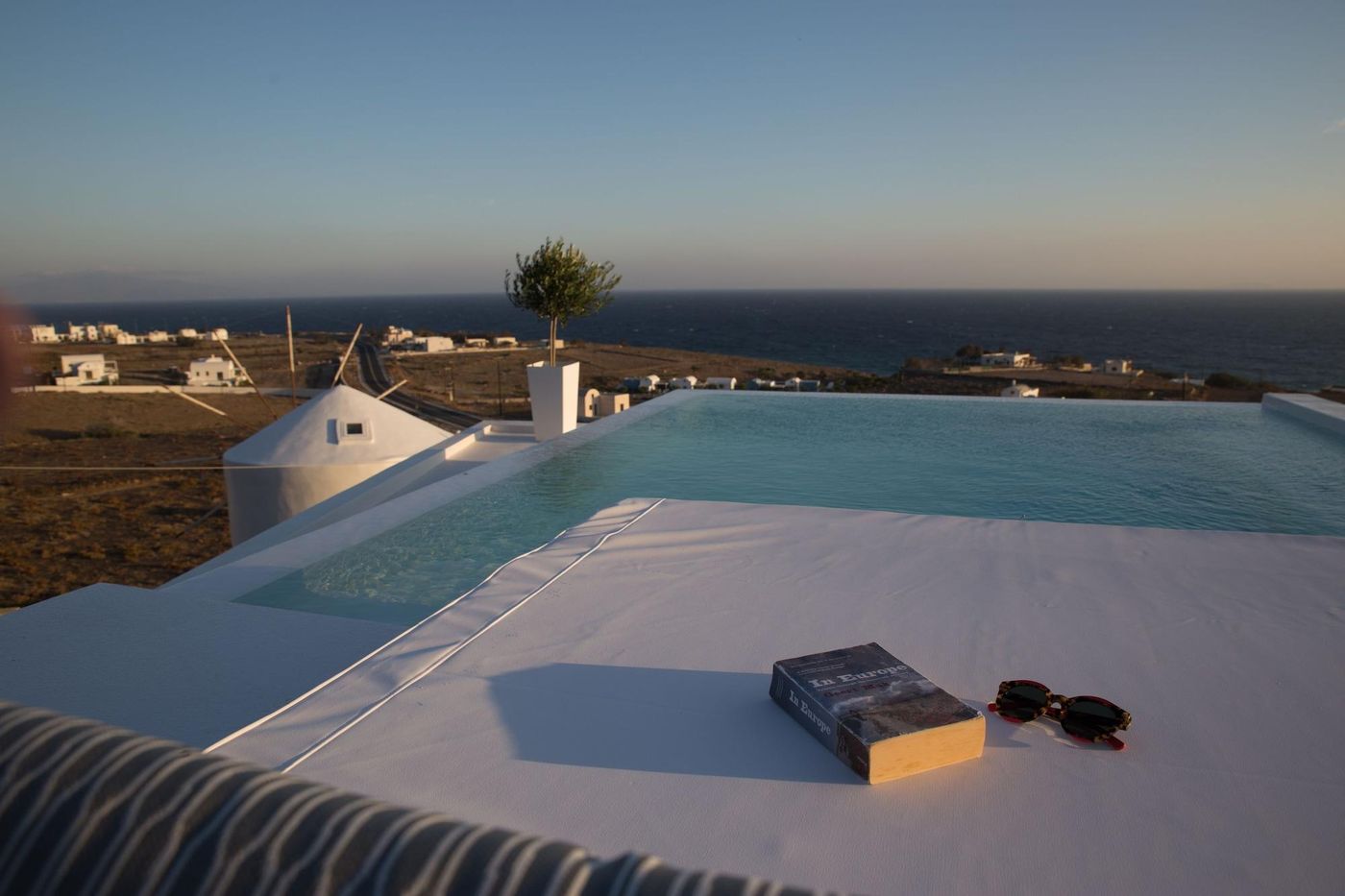 Horizon-Mills-Villas---Suites-Room-67