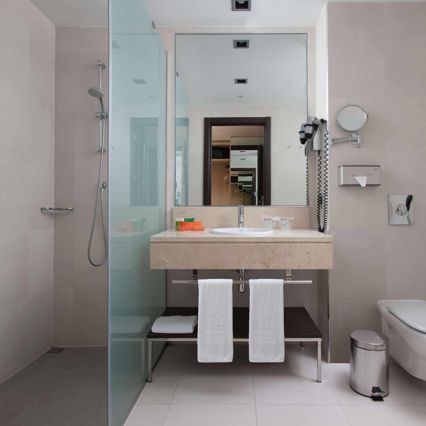 NH-Madrid-Ribera-del-Manzanares-Room-30