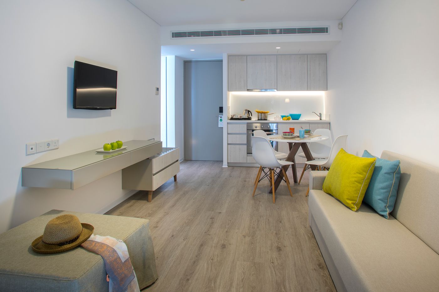 Anemi-Hotel-and-Suites-Room-29