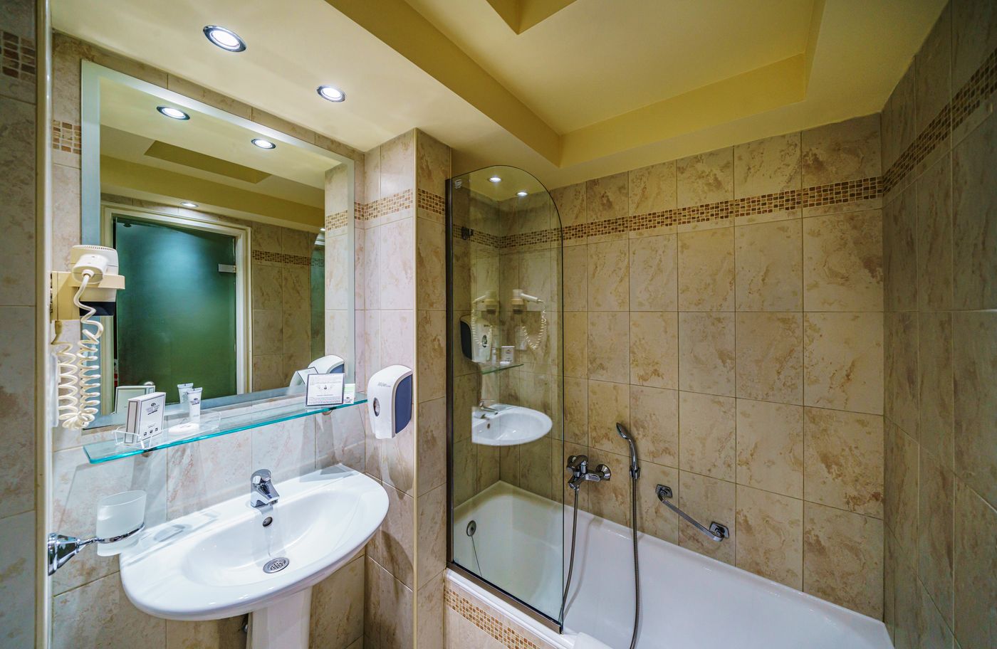 Capsis Hotel Thessaloniki - Greece - THESSALONIKI - Room - 4