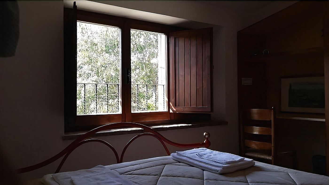 B&B All'Ombra di San Damiano-Italy-ASSISI-Room-8