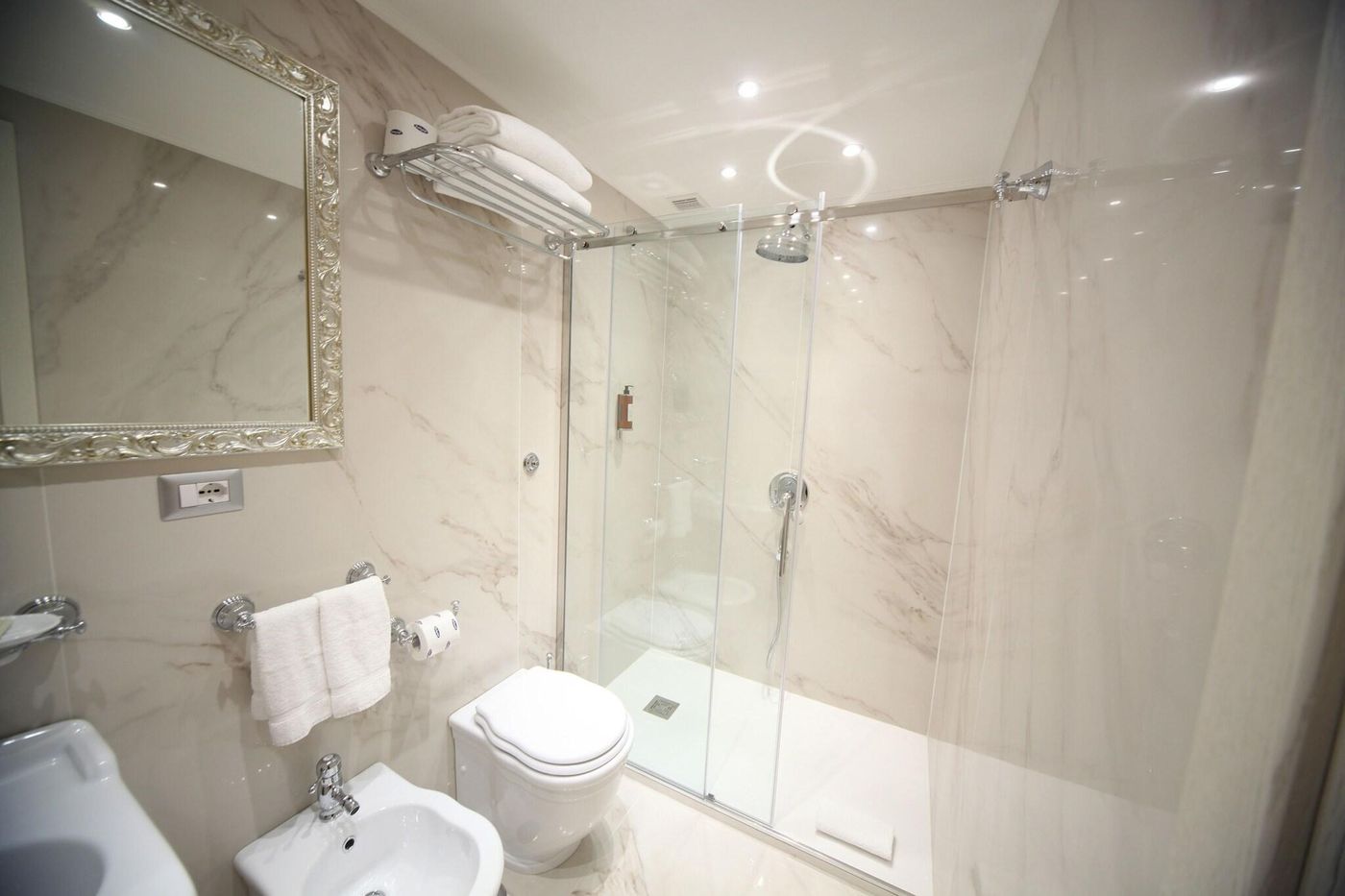 Maison-Tritone-Room-41