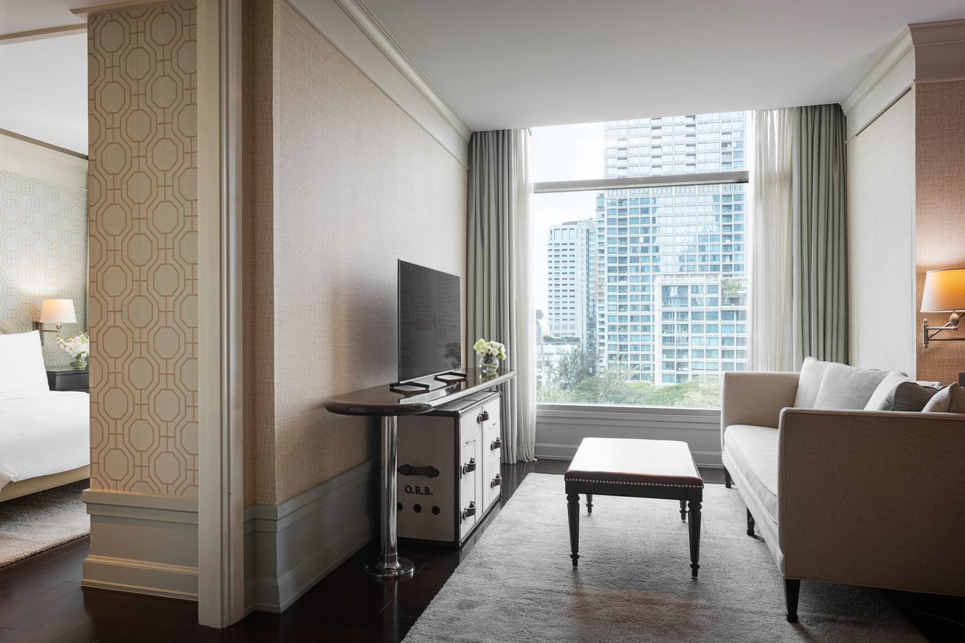 Oriental-Residence-Bangkok-Room-45