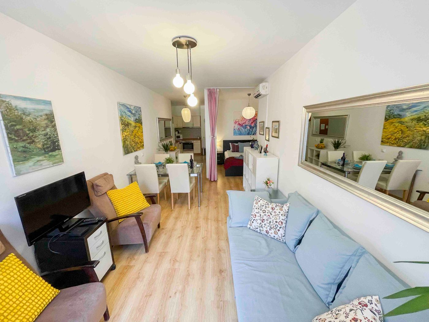 Opera-Residence-Room-13