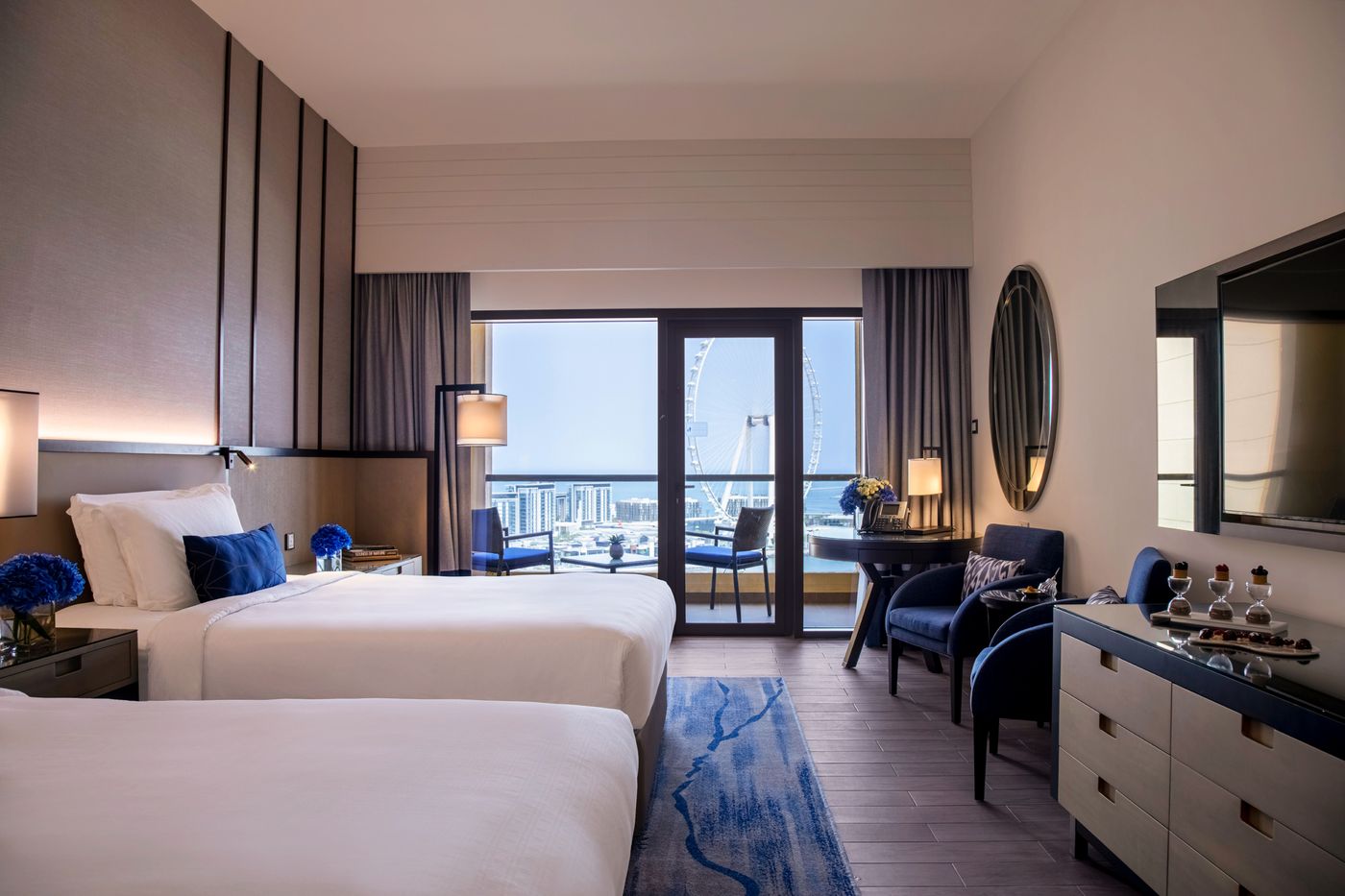 Amwaj-Rotana-Hotel-Jumeirah-Beach-Room-27